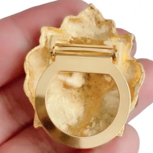 Vintage Roaring LION Head Heavy Gold Plated Dress Scarf Clip *BOLD* - Picture 2 of 3